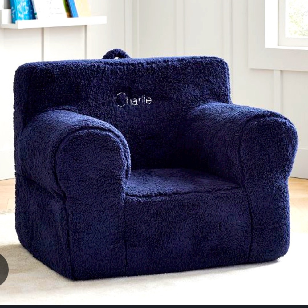 POTTERY BARN KIDS Anywhere Chair slipcover—navy blue Sherpa—NWOT